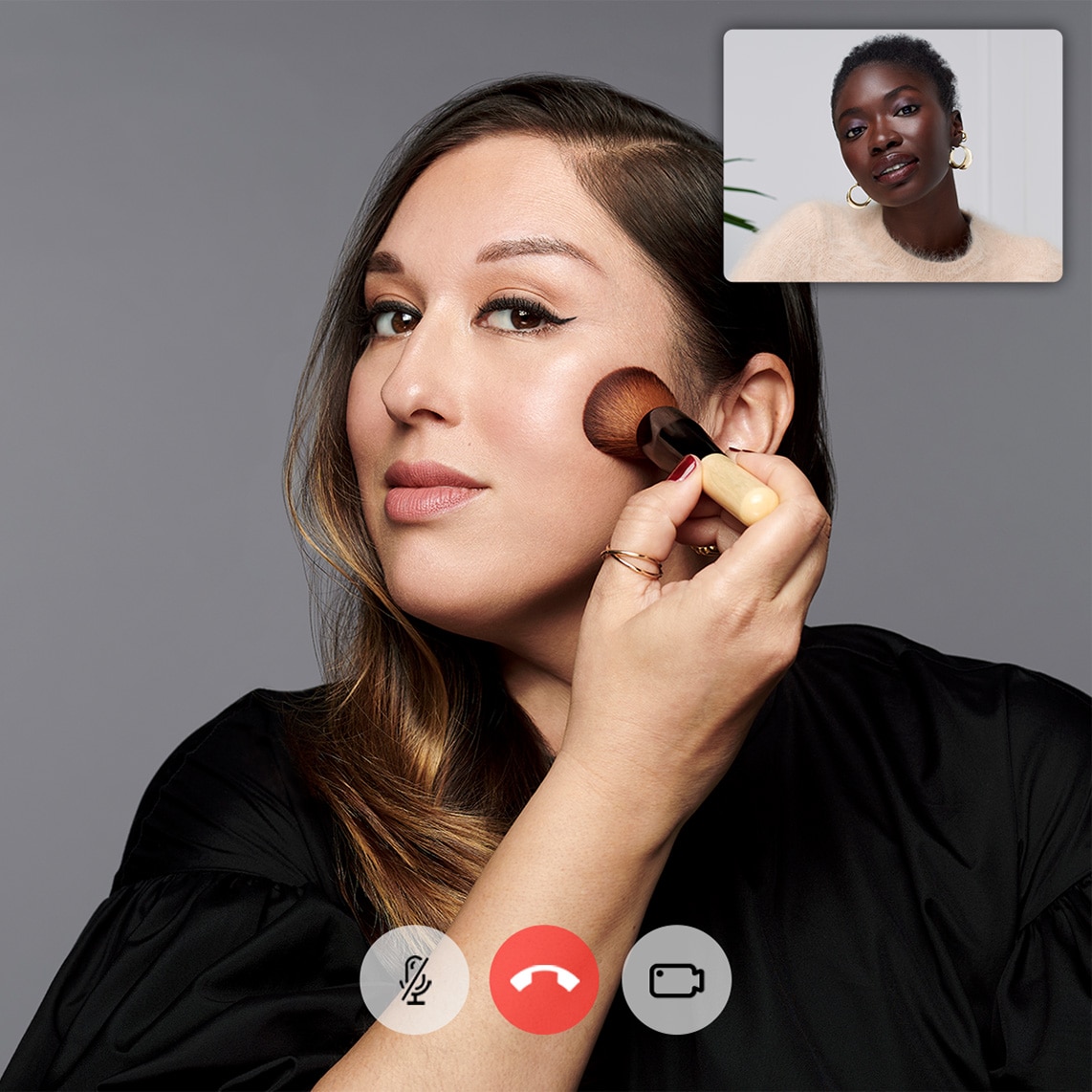 Bobbi Brown pro artist live video chatting with customer, showcasing foundation application